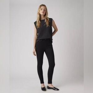 Levi’s 721 High Rise Skinny Women's Denim Black Jeans